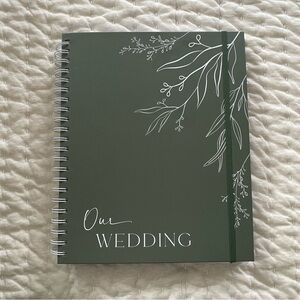 Green Wedding Planner Notebook